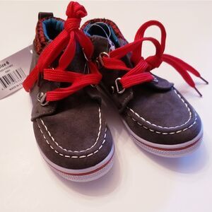 NWT Shoe Shox High Top Hikers/ Sneaker